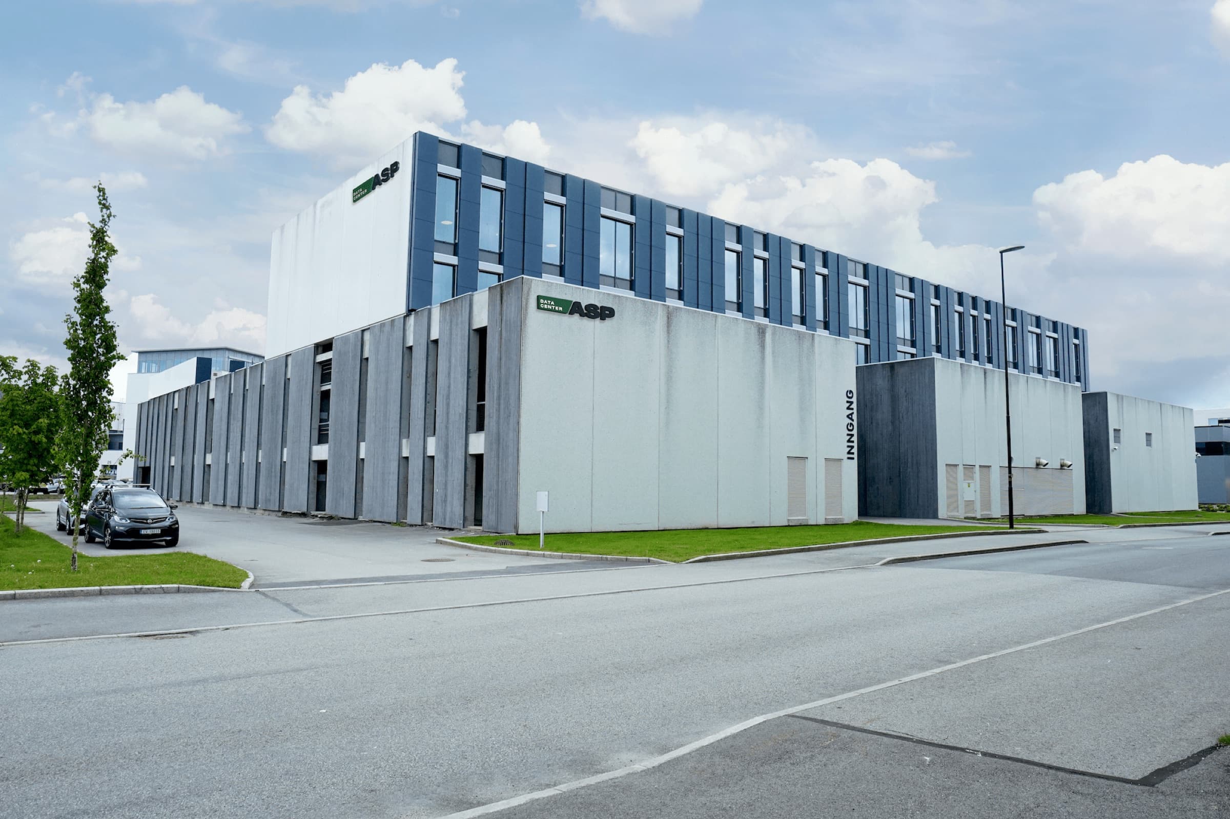 The K11 data center building at Forus